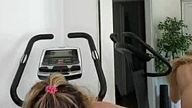 blondie humps a spin bike dildo during quarantine 😈