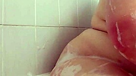 i tease in the bathtub by the pool