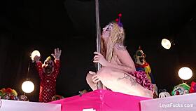 Leya Falcon Dildos Herself