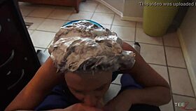 deauxma gives a shampoo and blowjob