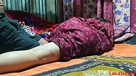 भाभी की चुदाई यंग एशियन कपल के साथ हार्डकोर एक्शन में।