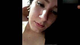 Chica webcam caliente shows ass and pussy