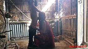 Rode saree vrouw geeft buiten blowjob in homemade video door localsex31