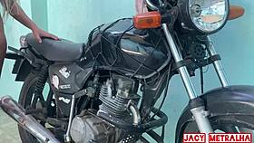 She booked the bike and took the dick