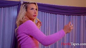 Can lesbian teen rebels handle the heat?