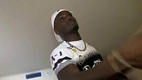 amatuer freaks sexy stripper queen blue swallows trojan man bbc