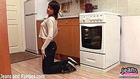 Am I your tempting tomgirl neighbor in tight jeans?