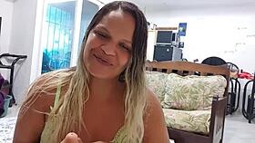 I'm makin' a hot video call to my papacito, showin' my big ass for paypal!