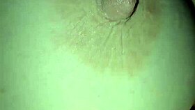 thicc milf fingers pussy to cum orgasm