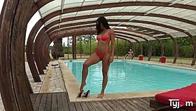 wow, bubble butt jessy jey getting slammed by the pool!