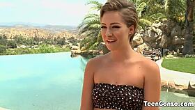 Does short-haired babe get pussy hammered for sticky goo?