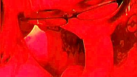 argentina petera tatuada tirando la goma