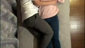 激しい音を立てて朝まで盛り上がってしまう変態カップルの日常