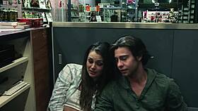 Chico Folls A Su Pareja Con Pussy Y Cum