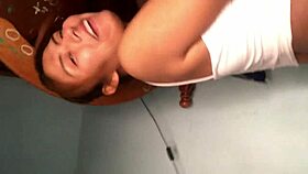 He creampies her ass