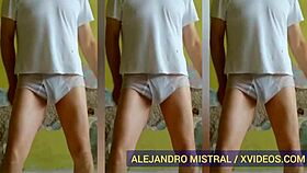 hombre gay bailando en ropa interior blanca mojada trusas calzoncillos calientes alejandro mistral