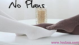 Eufrat orgasms from intense licking.