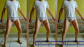 hombre gay bailando en ropa interior blanca mojada trusas calzoncillos calientes alejandro mistral