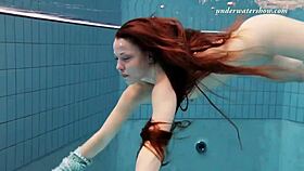 Tight Pussy Babe Underwater Fuck