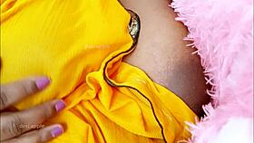 Asian big boobs college girl shows boobs in coed indian tits scene