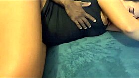 23cm de pau na buceta da putinha?