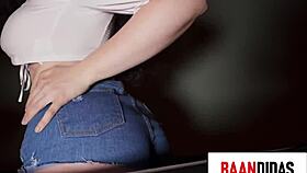 entrevista a una cari�osa de la calle y terminamos follando