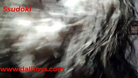 El chico del servicio me cogio tan rico que hice un squirt.