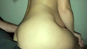 9-месячная беременная наездница жёстко трахается на улице