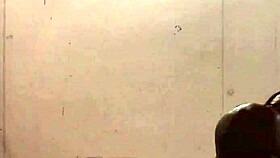 booty queen of colombia dinner time