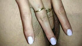 While she masturbates pussy i fuck anal