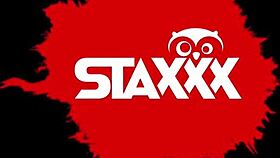 Млада азиатка дразни с тесна 18+ путка!