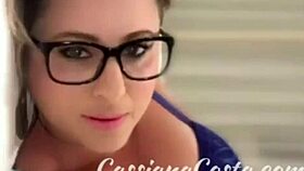 amateur wants oral and doggy sex