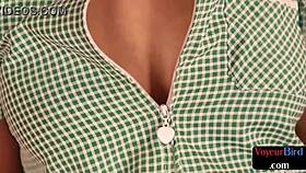 Voyeur amateur babe watches me wank on her... so hot, cant stop!