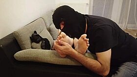 alex worships his milfs feet