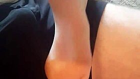 foot massage with a special ending