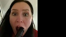 Girl sucking virtual cock