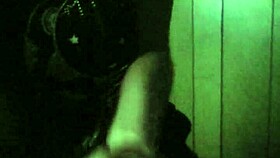 I give my girlfriend a handjob leading to cumshot