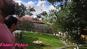 Fomos Alugar Uma Casa E Tive Que Dar Gostoso Para Os Donos Enquanto O Meu Marido Chupa A Minha Buceta