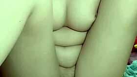 tự sướng bằng dưa bản nứt full hd