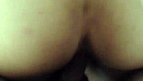 He decided to fuck his wife's pussy in their homemade amateur scene