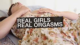 damn, yanks beauty havannah fingerin’ herself to climax real good