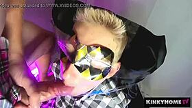 Kinky blowjob from blonde skinny crossdresser sucking short hair cock. Cumshot on amateurs.