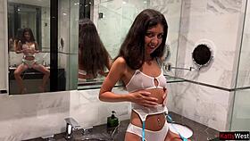 Anal Lover Gets Fucked Hard In Shower