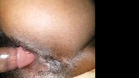 Эбоновая парочка, хотите увидеть домашний догги-стайл?