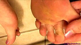 Goddess Amanda Gives Barefoot Foot Fetish Instructions!