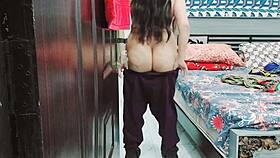 في المنزل الباكستاني الهندي، أخت الزوج العربية تبقى لوحدها