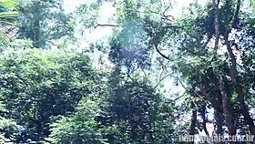 Crossdressing gay bareback in car