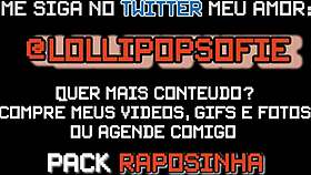 The fox becomes prey in solo act