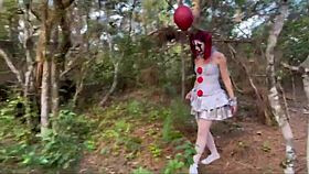 Wow, that palhaço took it in the ass on halloween!