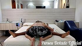 Curly-haired Nicolli Fox gets wild in motel orgy